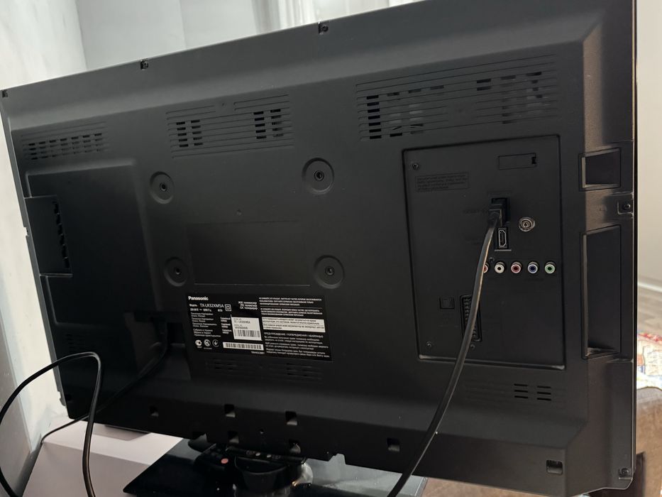 Телевизор Panasonic б/у в хорошем состояний