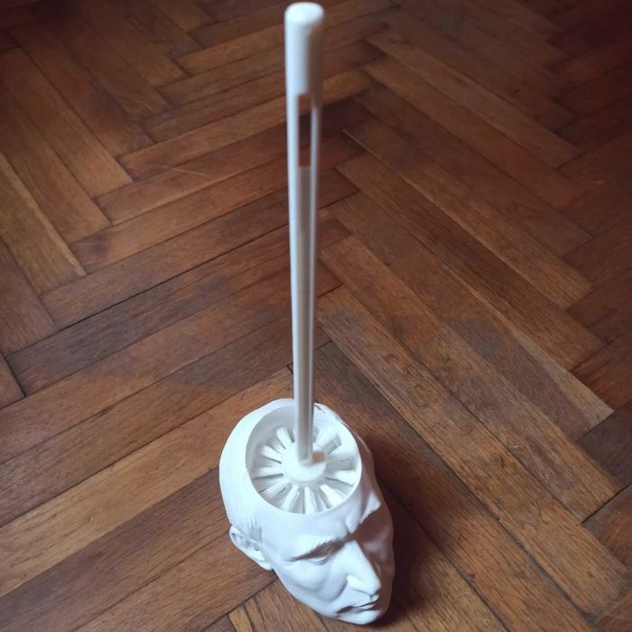 четка за тоалетна