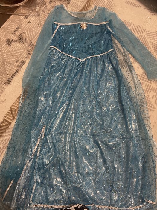 Эльза платье