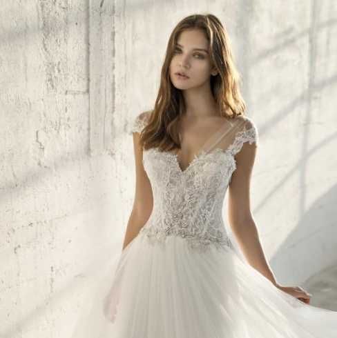 Rochie de mireasa Ella/ Le Papillon by Modeca, 36/S + 2 bucati voal