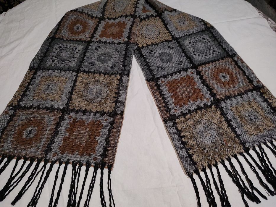 FULAR/SAL bărbătesc,elegant,din pură lână naturală vergine.