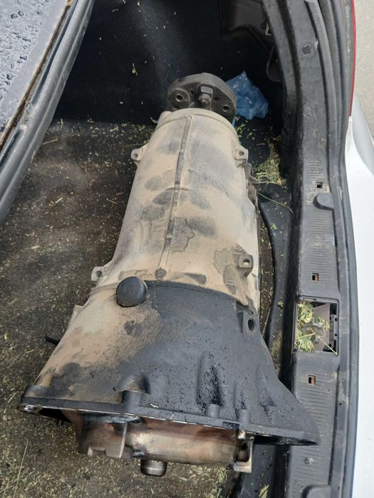 Автоматична скоростна кутия за мерцедес clk270 2004г.