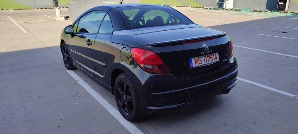Peugeot 207 CC. Euro 5 An 2012
