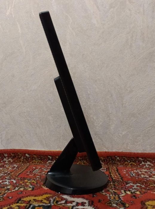 Продам монитор   LG