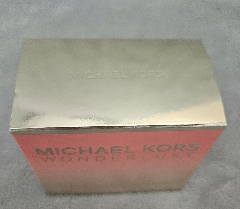 Дамска парфюмна вода Michael Kors.30ml.40лв..Нов.
