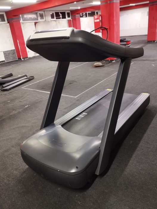 Профессиональная беговая дорожка