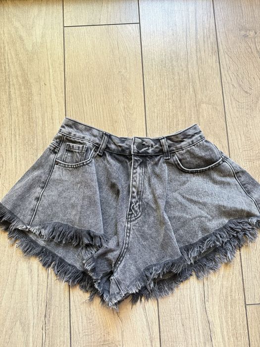 Черни къси панталонки