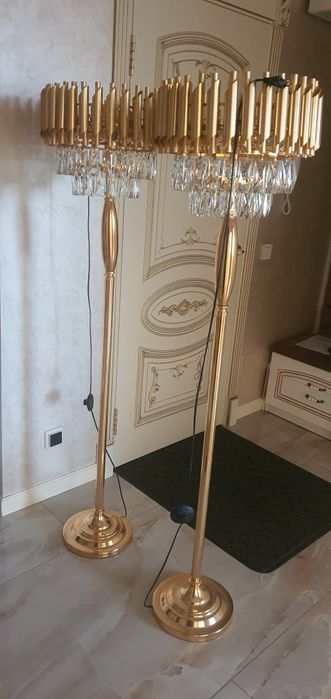 Торшеры для зала, спальни.