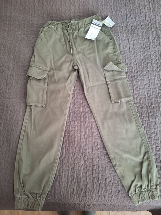 Джогеры новые Gloria Jeans