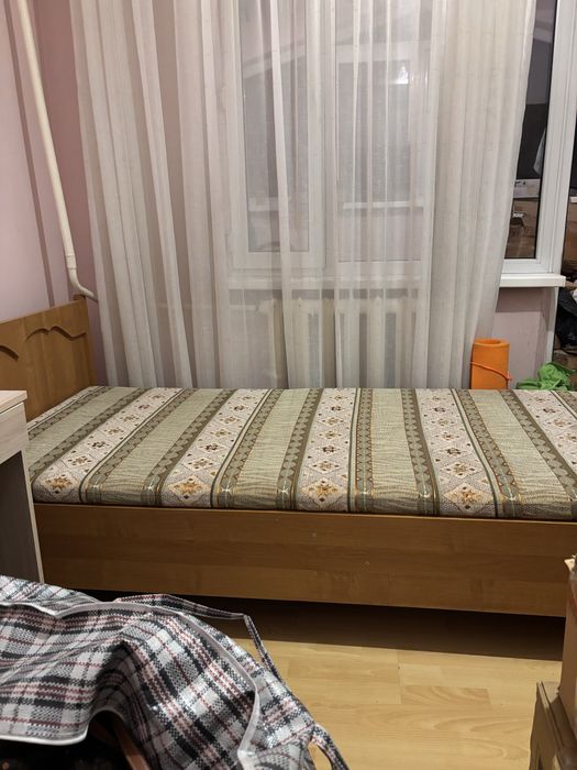 Кровать односпальная