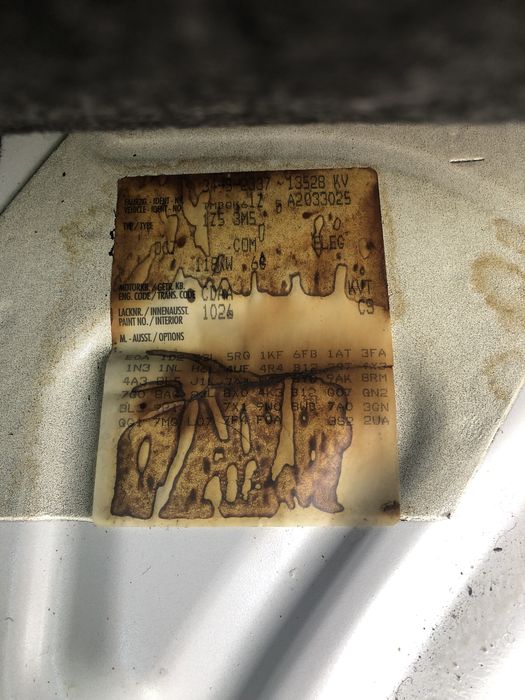 Usa portiera dreapta alb Skoda Octavia 2 facelift 1.6 BSE oglinda 2010