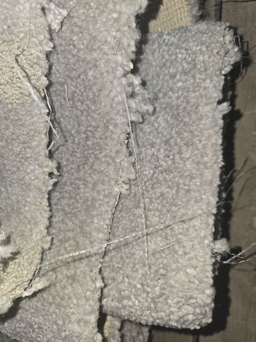 Кілем сатылады 1 - данасы 5000тг