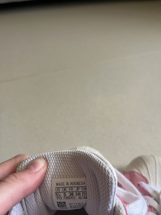Adidas детски маратонки 38 номер