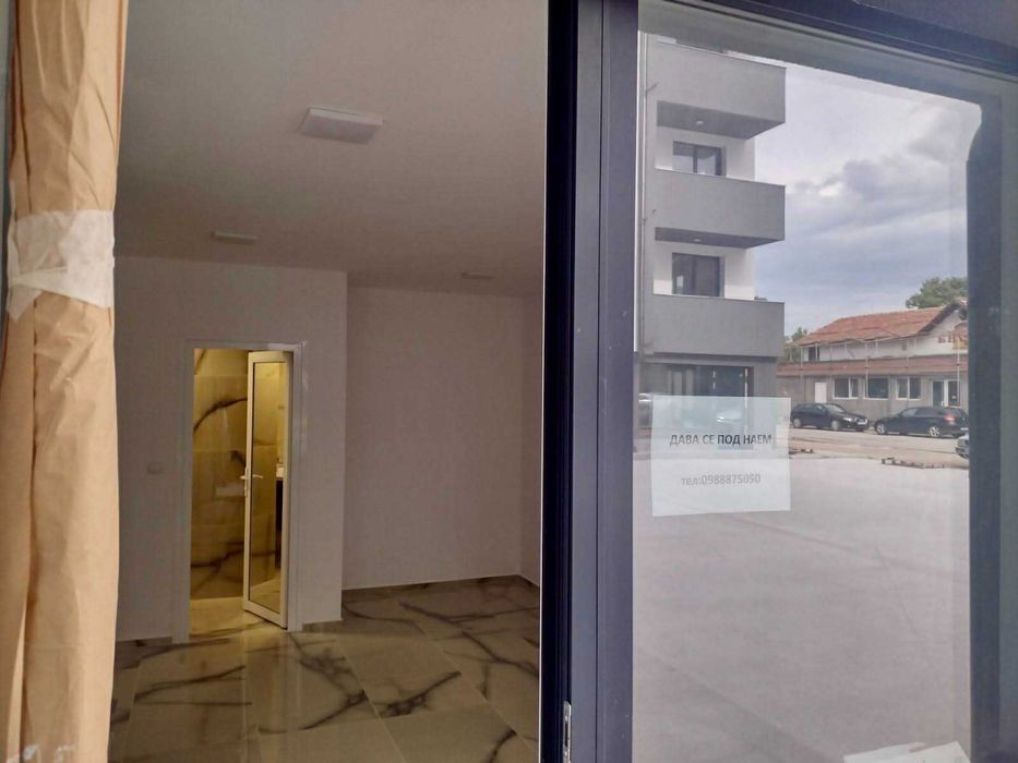 офис /помещение под наем на топ локация