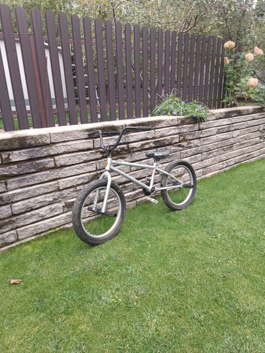 Велосипед BMX bike