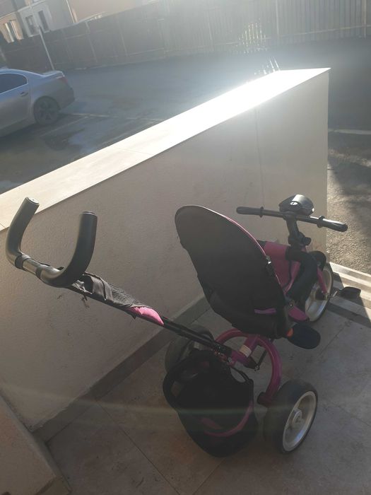 Se vinde tricicletă pentru copii