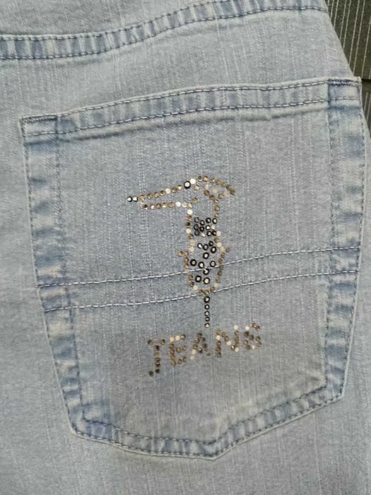 Оригинални летни дънки Trussardi