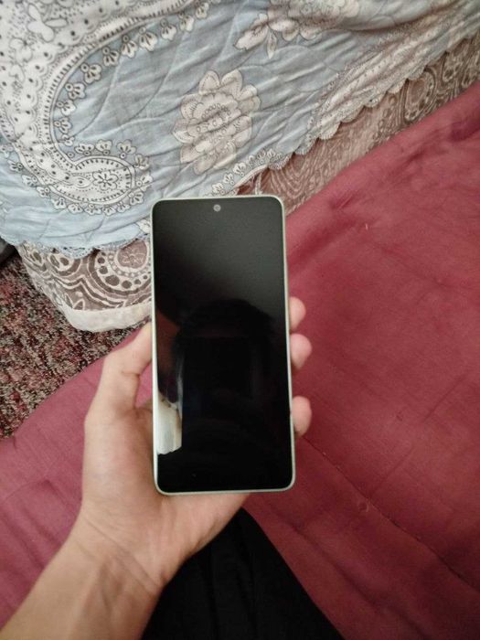 Redmi not 13 8/256gb