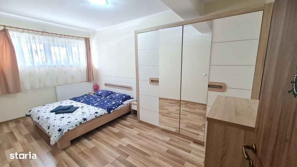 Vand apartament 3 camere decomandat