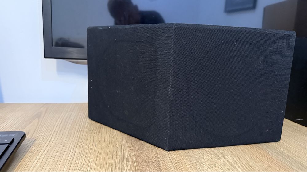 Bose series 201 boxe direct/reflecting speaker
