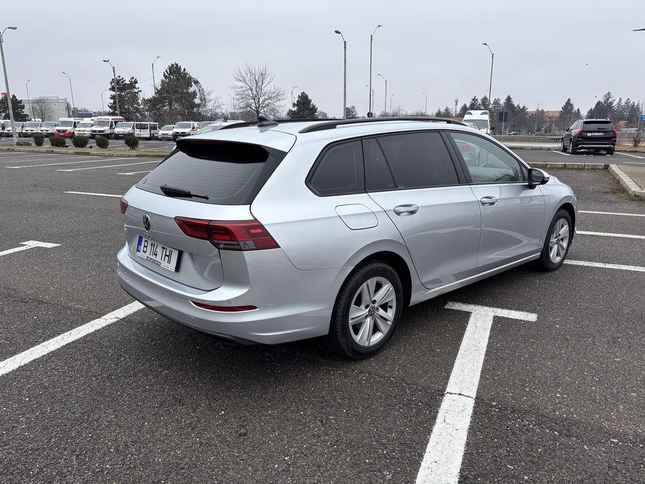 VOLKSWAGEN Golf 2022 — imagine 4