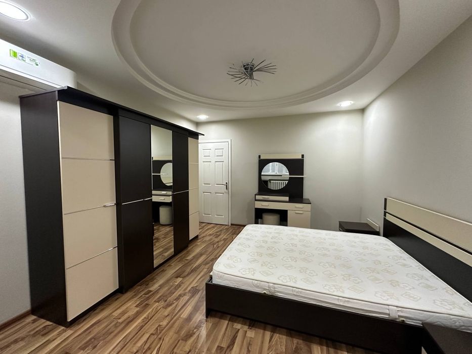 (5) Сдается Шох Мед Центр 3/4/9 130м²