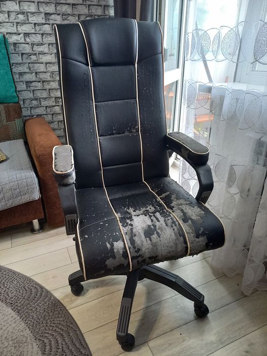 Стул компьютерный
