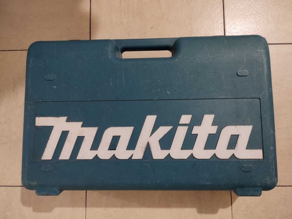 Винтоверт Макита