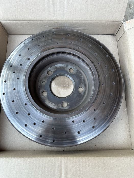 Дискове Ауди А4 Б8 3.0 тди