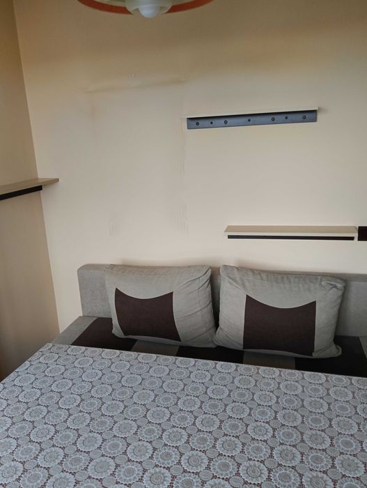 Дава се под наем Едностаен апартамент в Враца, Център - 41 кв.м за 229.5 € - Снимка #2