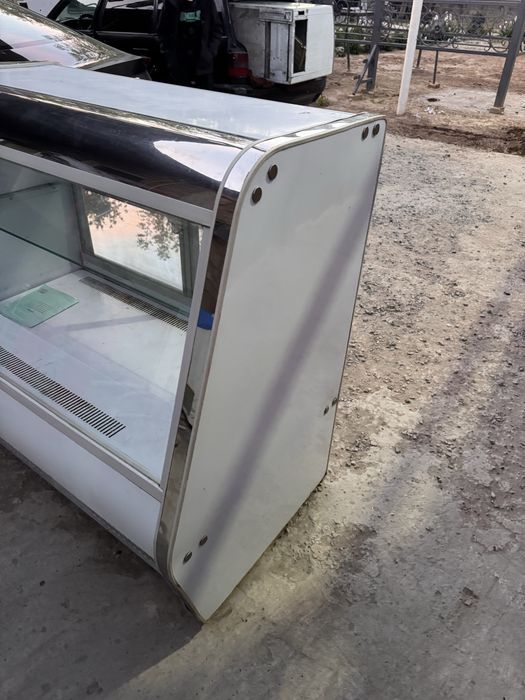 Продам срочна холодильник