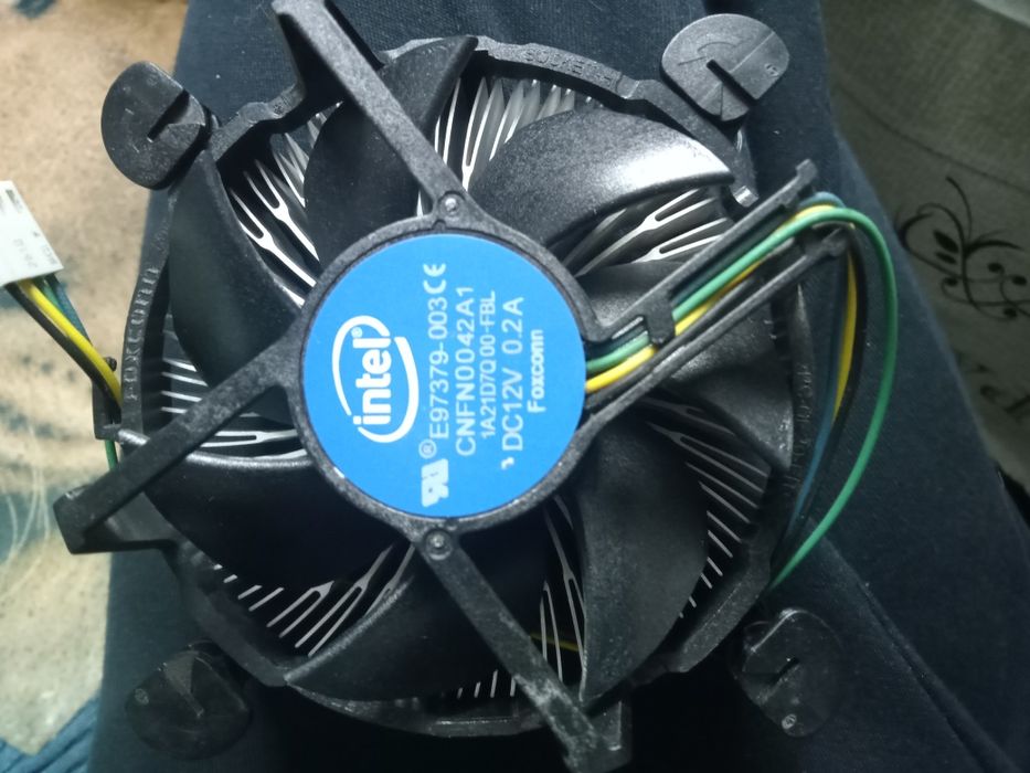 Кулер боксовый Интел