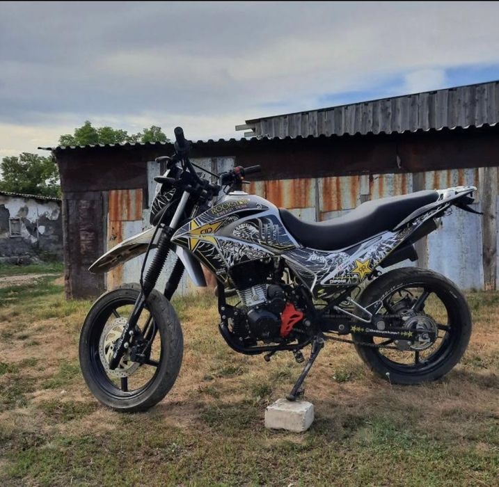 Продам мотоцикл 3ид.