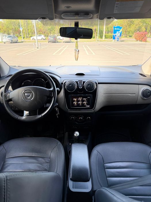 Dacia Lodgy // 2014 // 1.6 GPL // Navi Piele Senzori Parcare