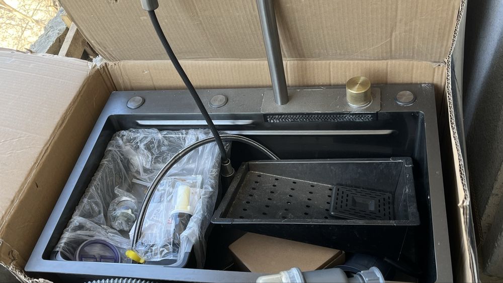 Мойка для кухни сатылады.