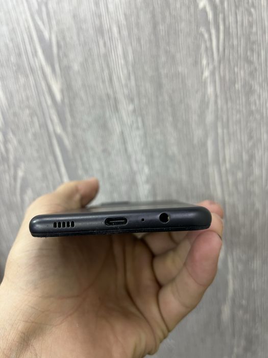 SAMSUNG A12 32GB.         .