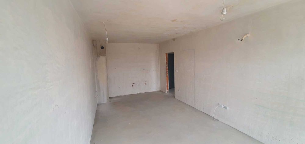 Продава се Двустаен апартамент в Пловдив, Остромила - 58 кв.м за 1094 €/кв.м - Снимка #1