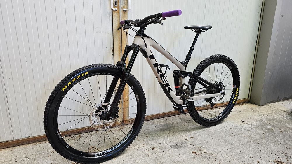 29" Trek slash 9.7