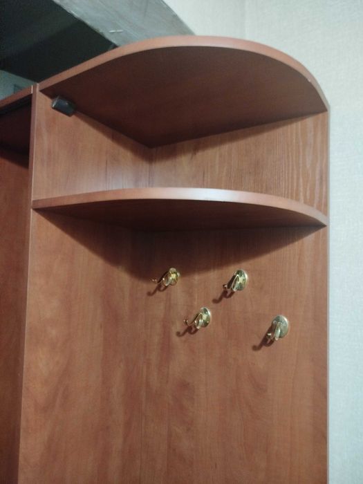 Шкаф для прихожей