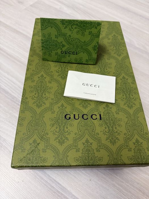 Срочно срочно продается коробки и пакеты