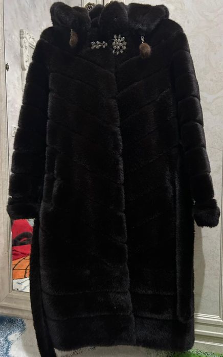 Шуба с капишоном