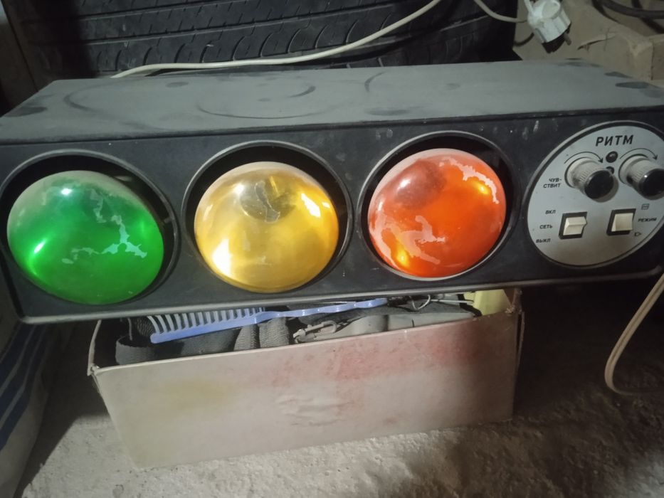 Svetomuzika qurilmasi