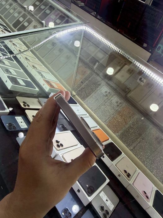 Iphone 15 pro 256GB 87%