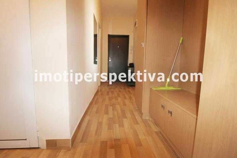 Продава се Тристаен апартамент в Пловдив, Христо Смирненски - 82 кв.м за 1793 €/кв.м - Снимка #10