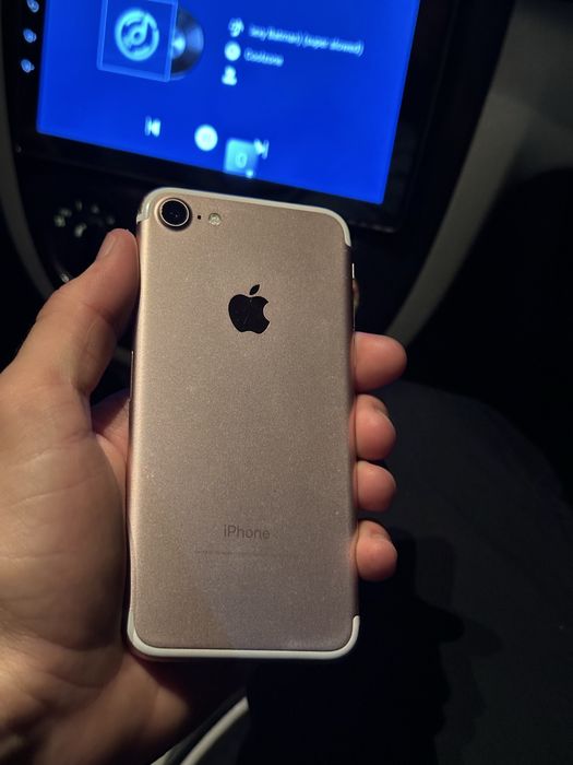 Iphone 7              .