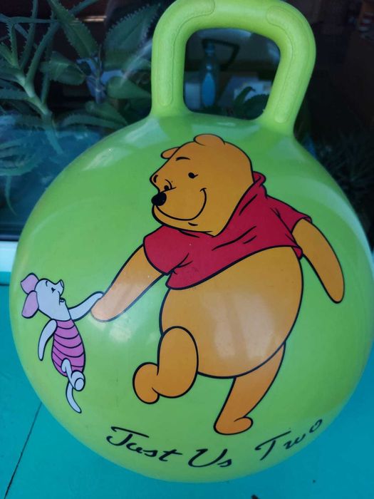 гимнастический фитнес мяч