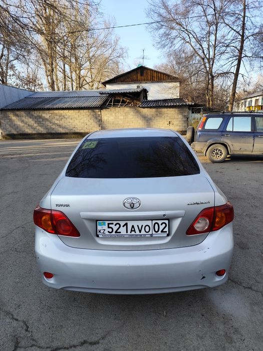 продам автомобильToyota corolla