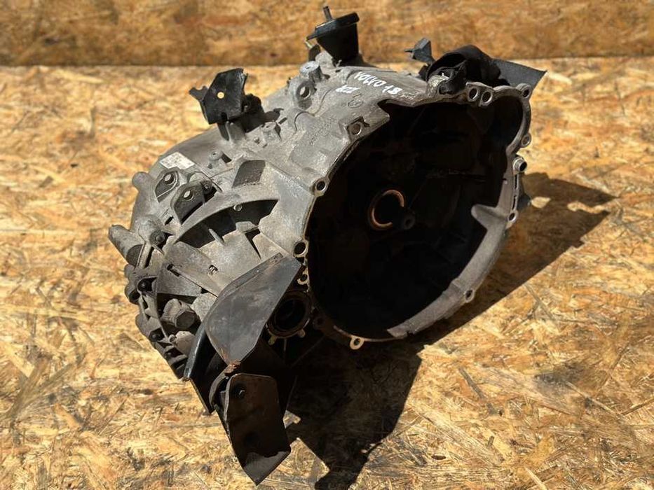 мкпп Вольво 1.8см, 2.4, 2.0см привозные в наличии