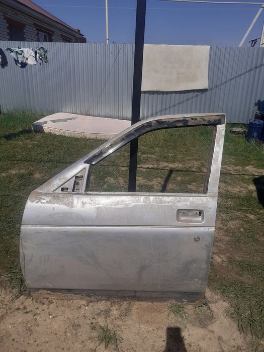 Дверь на ВАЗ водительская сторона