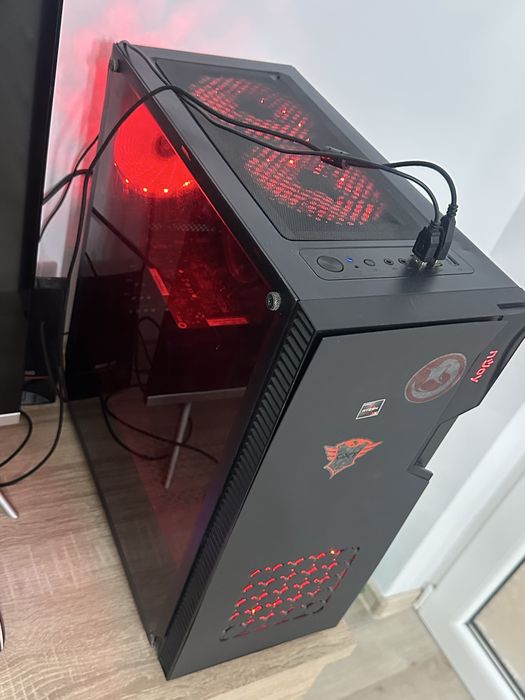 Vand PC ( unitate) Njoy + Mouse,tastatura si casti